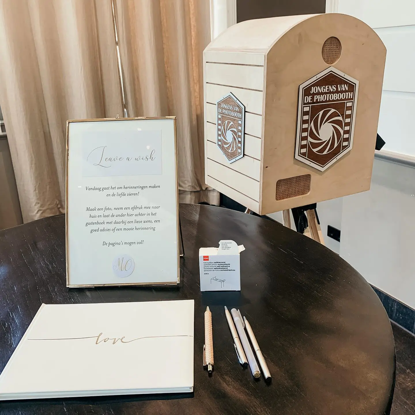 photobooth-bruiloft-met-gastenboek